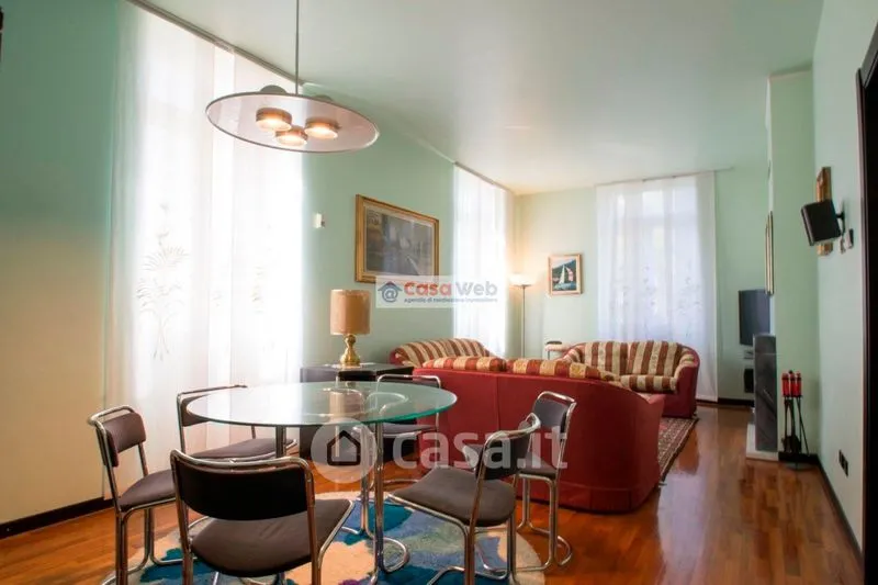 Salle à manger - Apartment with Lake Views in Luino