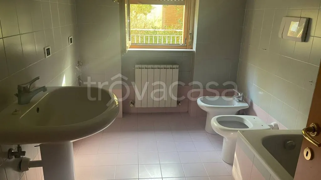 Salles de bain - Ground Floor Apartment with Private Garden in Perugia