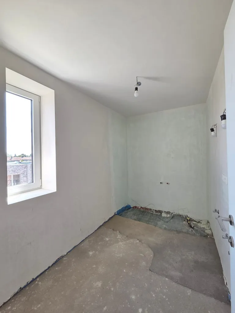 Rooms - Duplex Apartment with Solar Panels in Sint-Niklaas