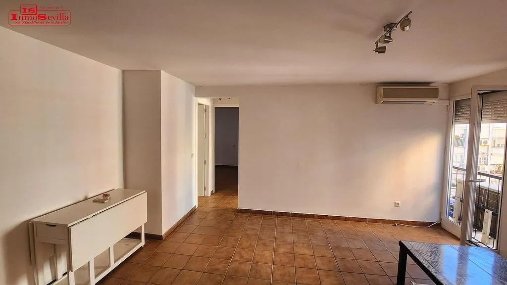 Séjour - Bright Apartment with Terrace in Triana West
