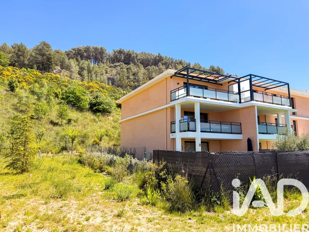 Välivaade - 3-Piece Apartment with Terrace in Auriol