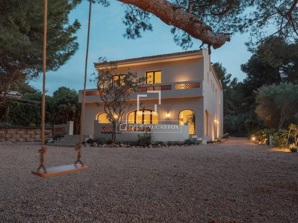 Välivaade - Mediterranean Villa with Pool in Javea