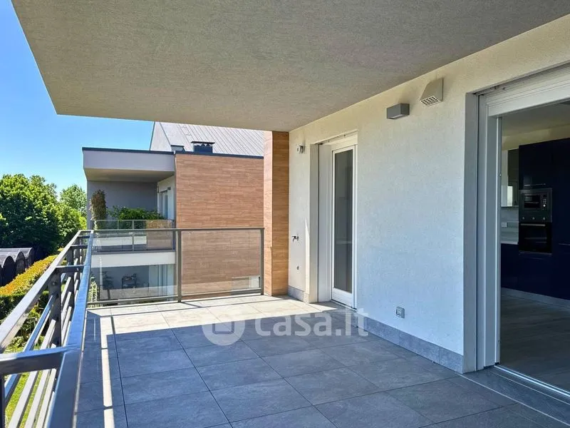 Balcon - Duplex Attico with Panoramic Terrace in Stezzano