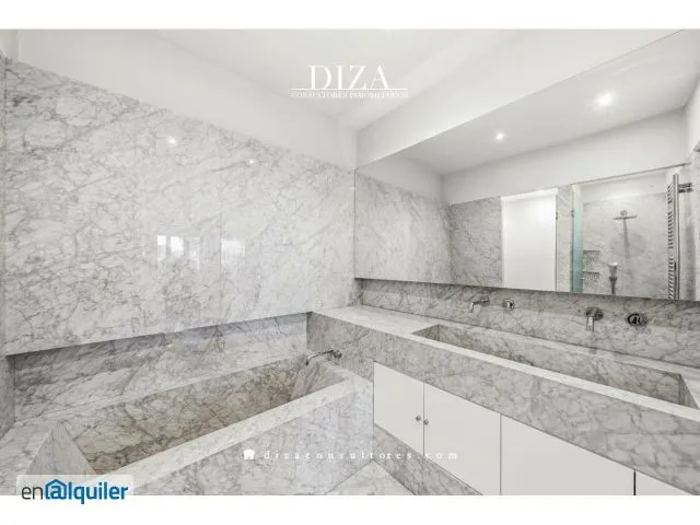 Vannitoad - Newly Built Apartment with Ascensor in Salamanca