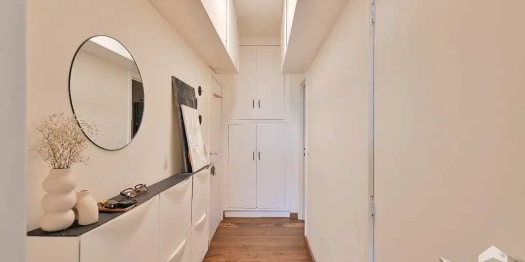 Entrée - Studio avec Salle de Nuit à Ukkel, Près du Ter Kamerenbos