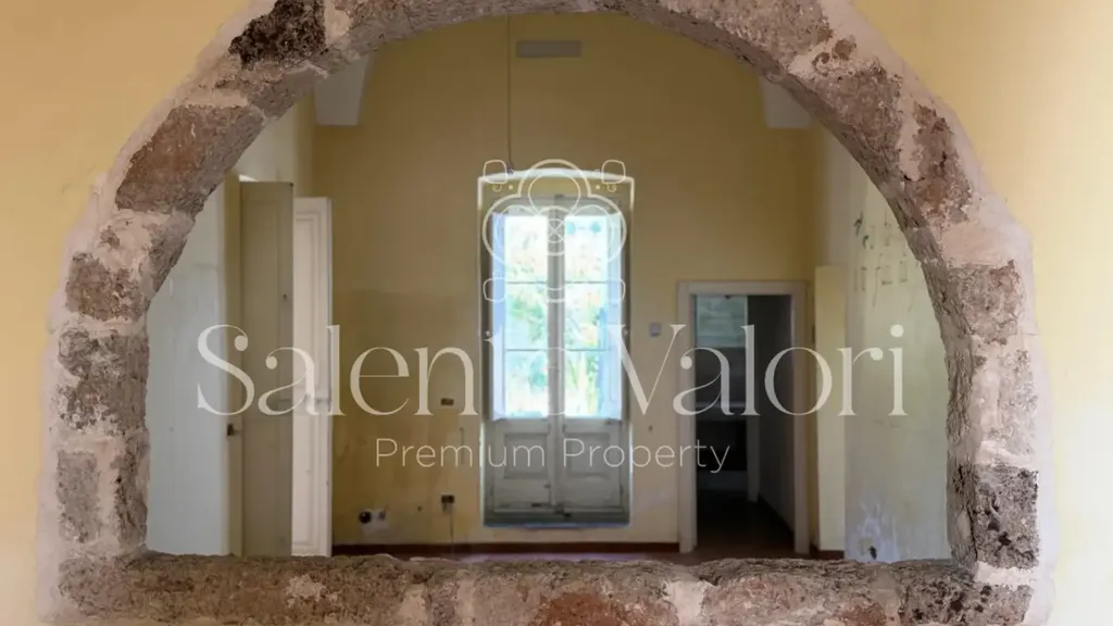 Entrée - Historic Villa with Garden in Taviano
