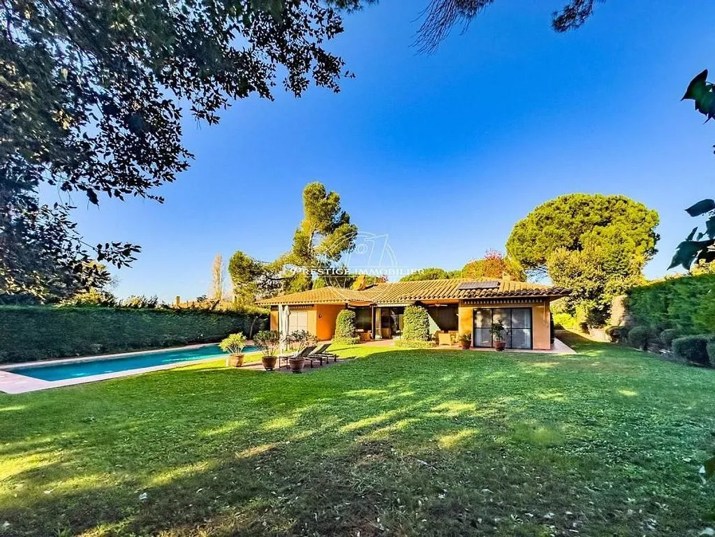 Jardin - Luxury Villa with Golf Views in Navata