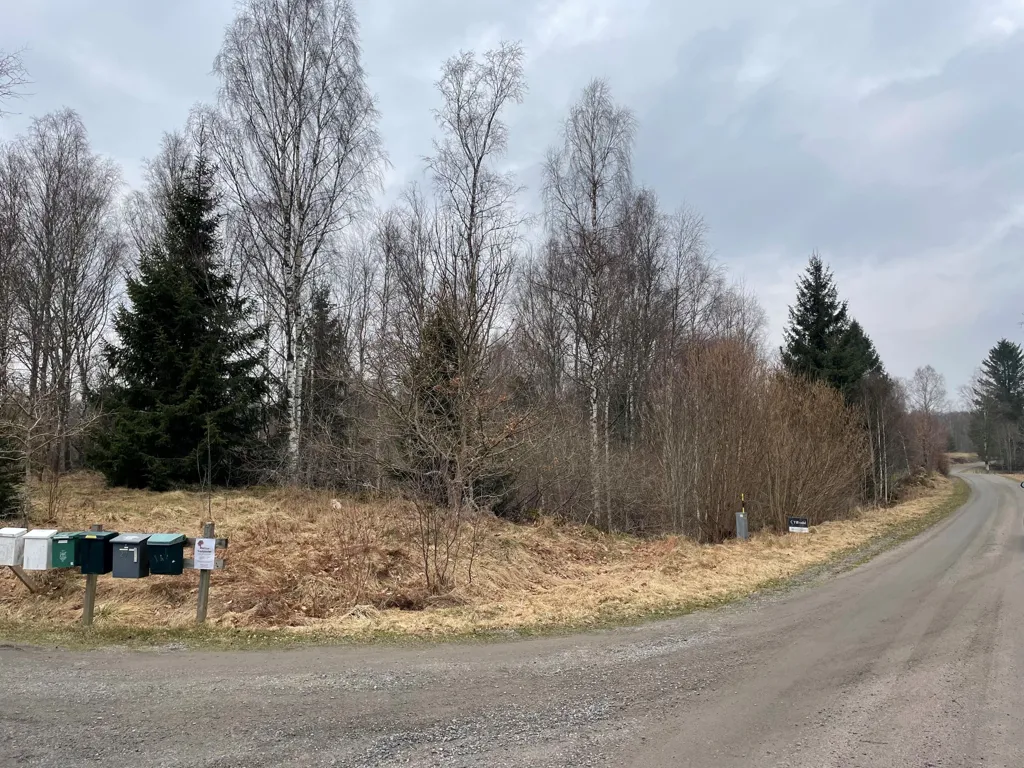 Aed - Building Plot with Nature View in Stavaröd