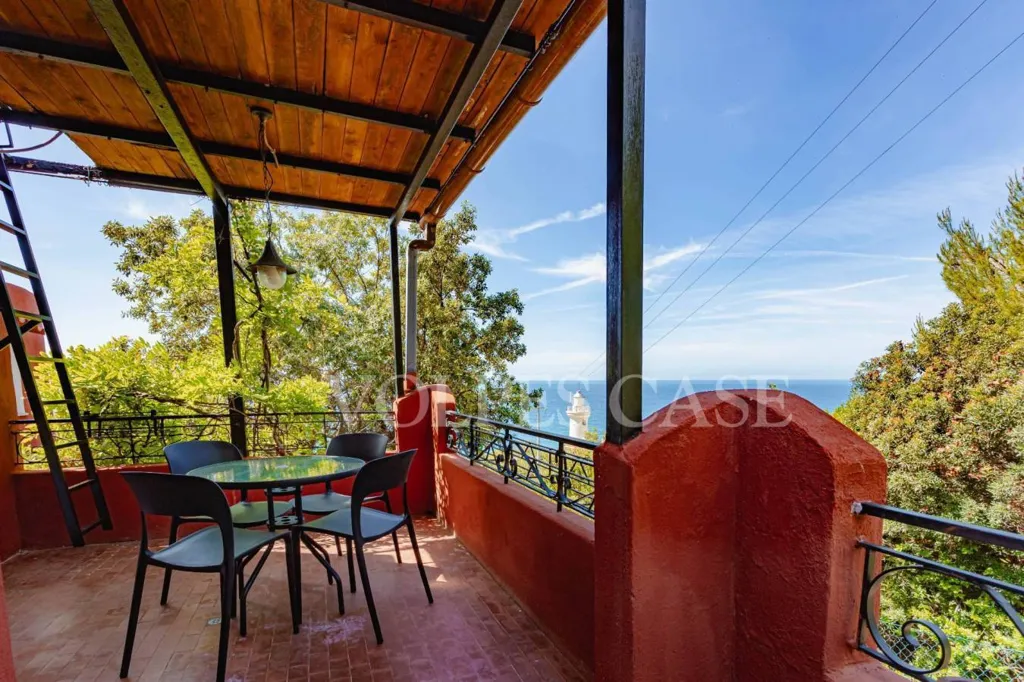 Terrass - Villa with Private Garden near Punta Rossa