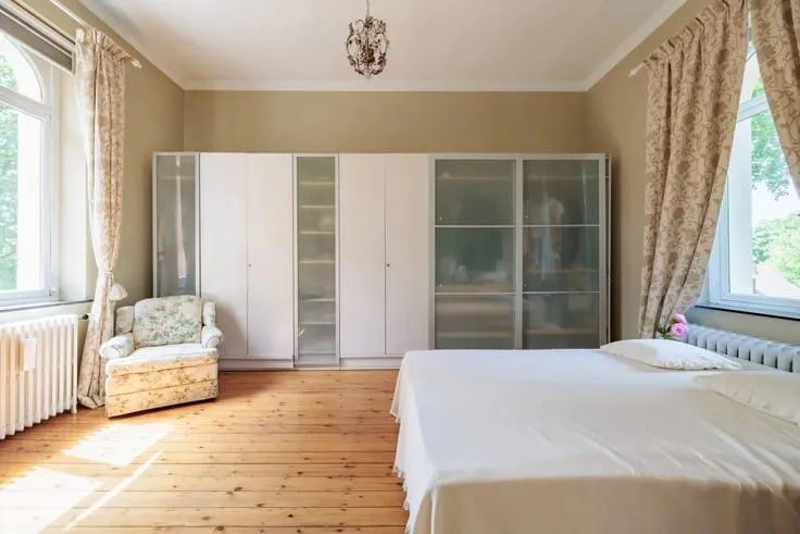 5-bedroom house in BE