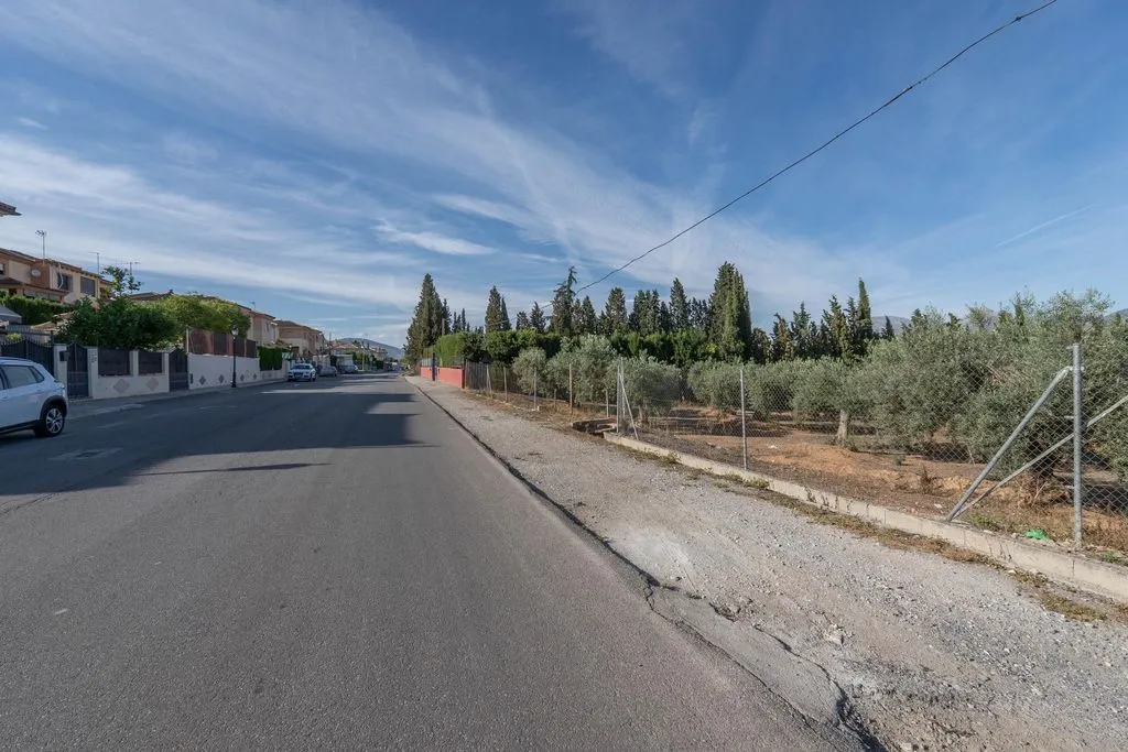Välivaade - Buildable Land with Granada Views in Albolote
