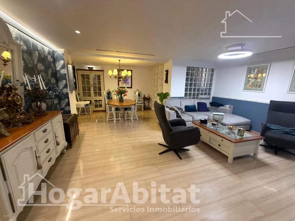 Elutuba - Reformed Apartment with Balcony in Valencia