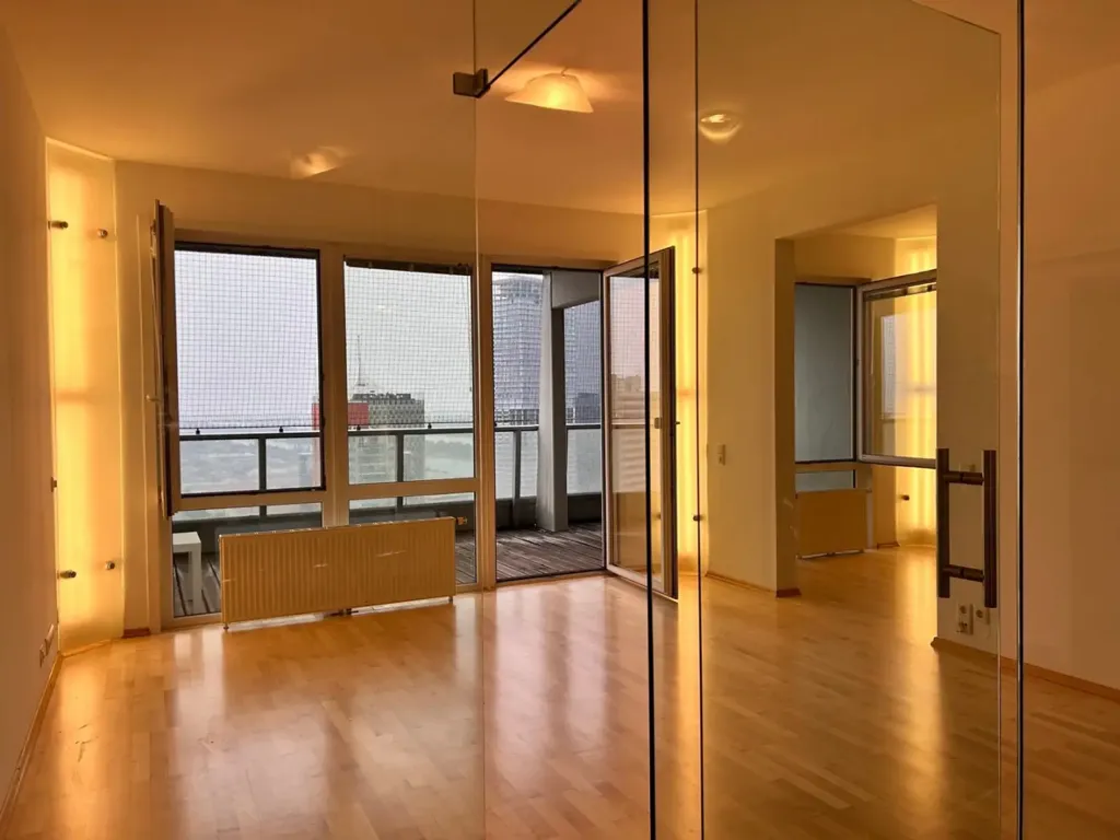 Elutuba - Apartment with Panoramic Loggia in Vienna