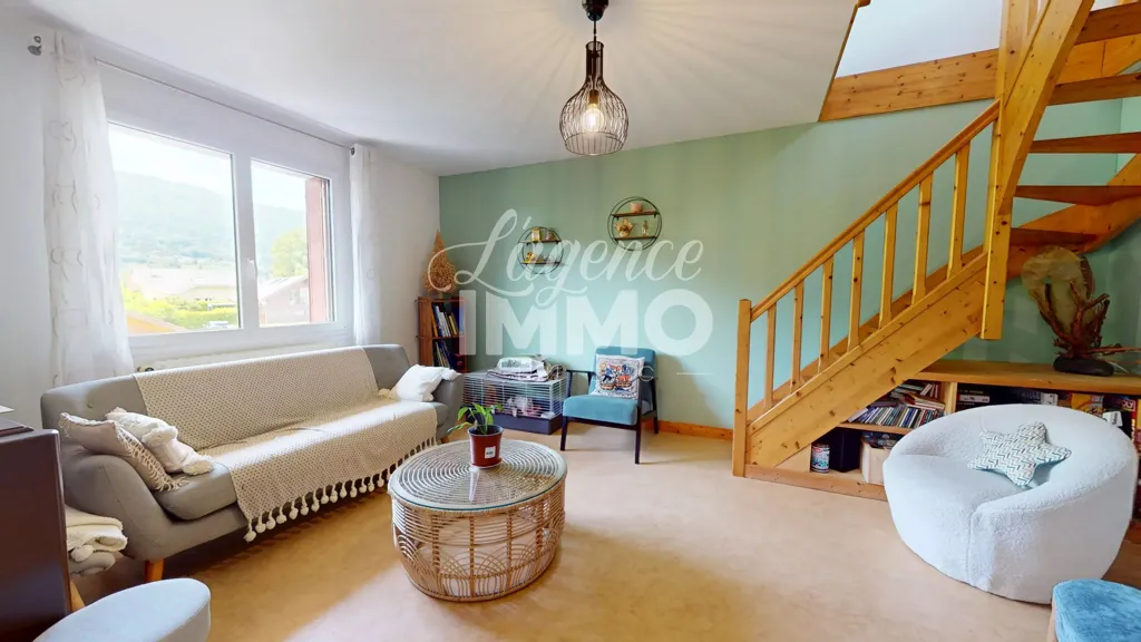 Séjour - Duplex avec Jardin et Garage à St-Jorioz