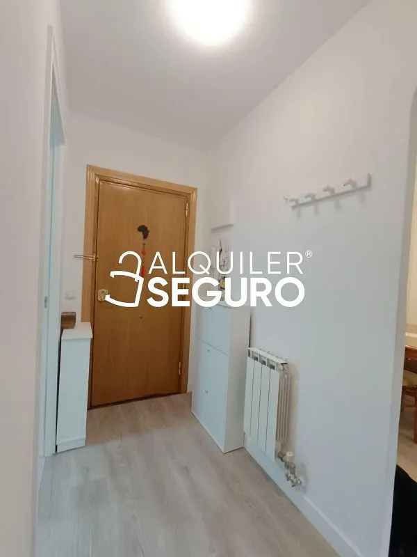 Esik - Apartment with Pool and Terrace in Restón