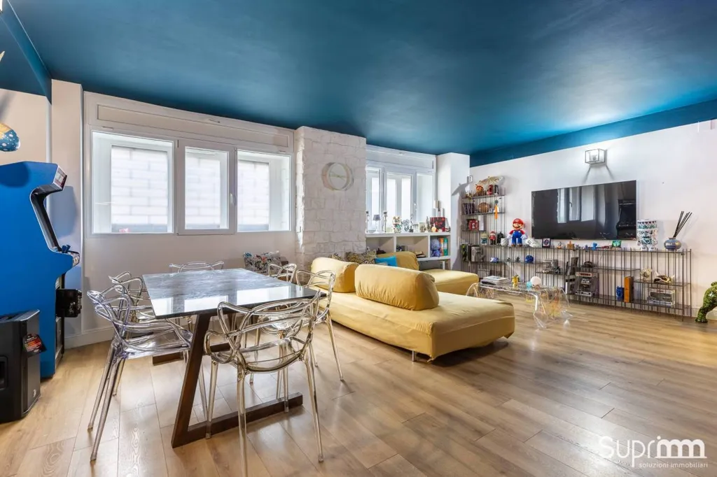 Séjour - Restored Apartment with Private Courtyard in Turin