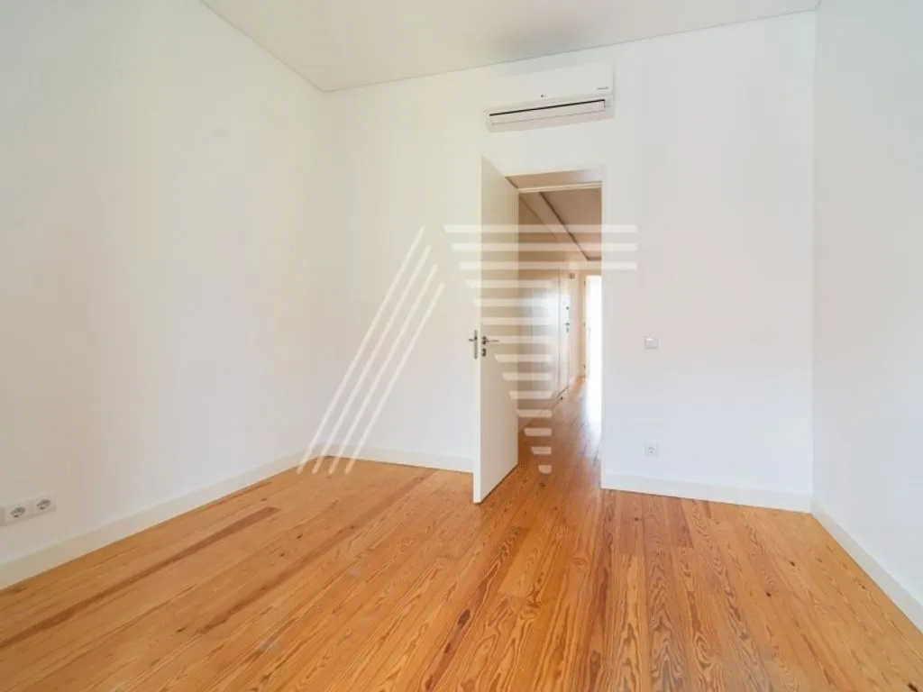 Toad - Luxury Duplex Flat with Panoramic View in Lisbon
