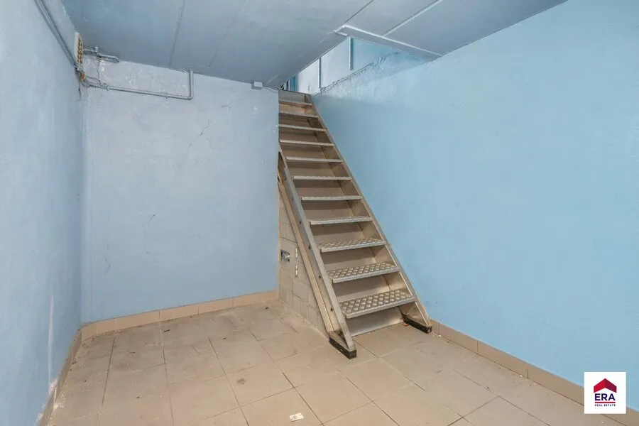 Pièces - Appartement avec Atelier de 240 m² et Jardin à Bruxelles