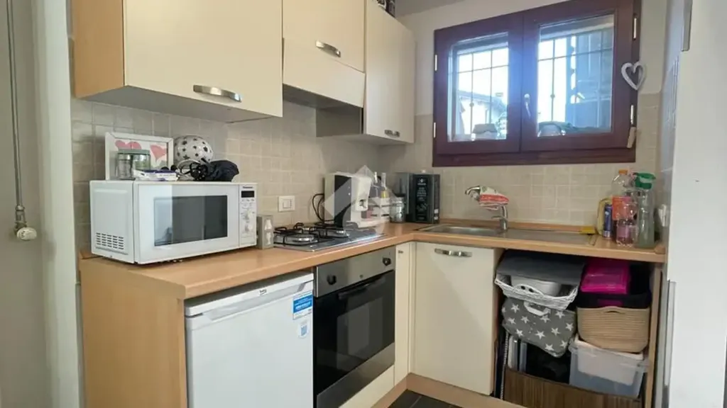 Köök - 3-Bedroom Apartment with Balcony in Cotignola
