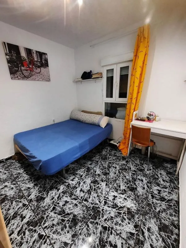 Chambres - Apartment with Balcony in Polígono Cartuja