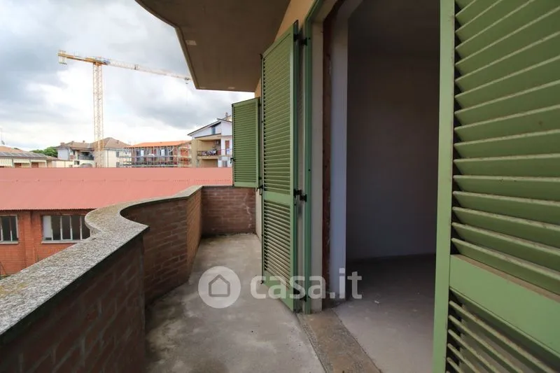 Balcon - Triplex with Triple Exposure in Borgonovo Val Tidone
