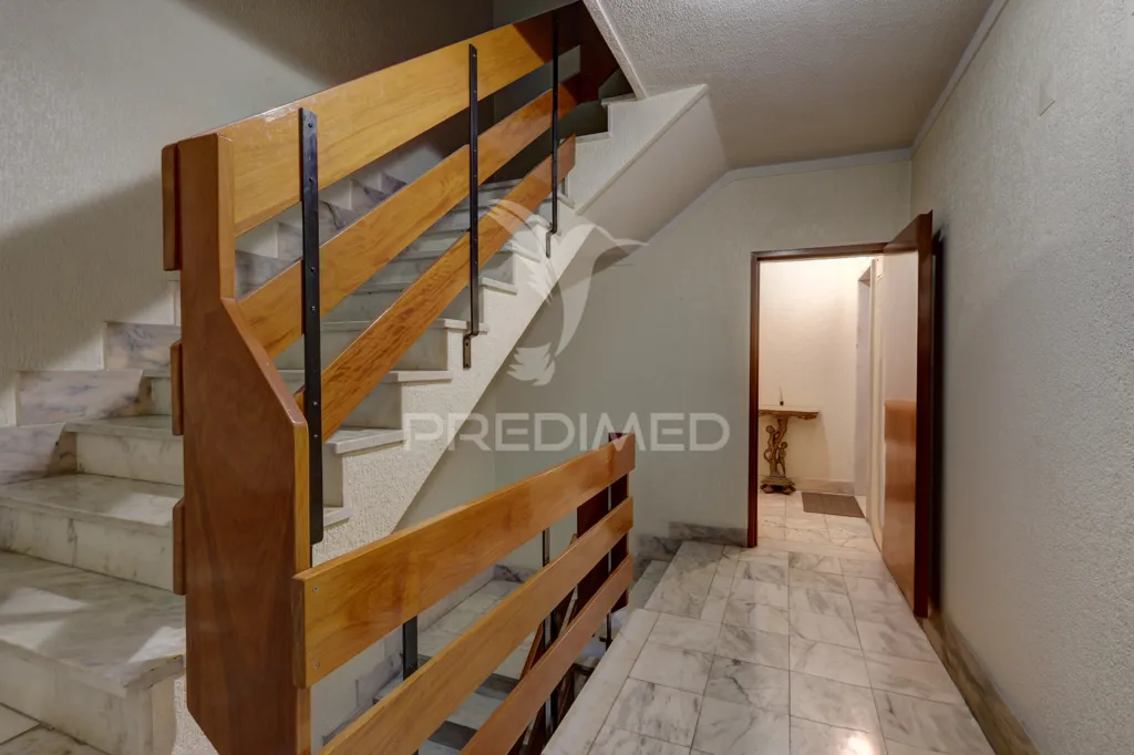 Toad - T2 Apartment with Fireplace in Monte Abraão, Queluz