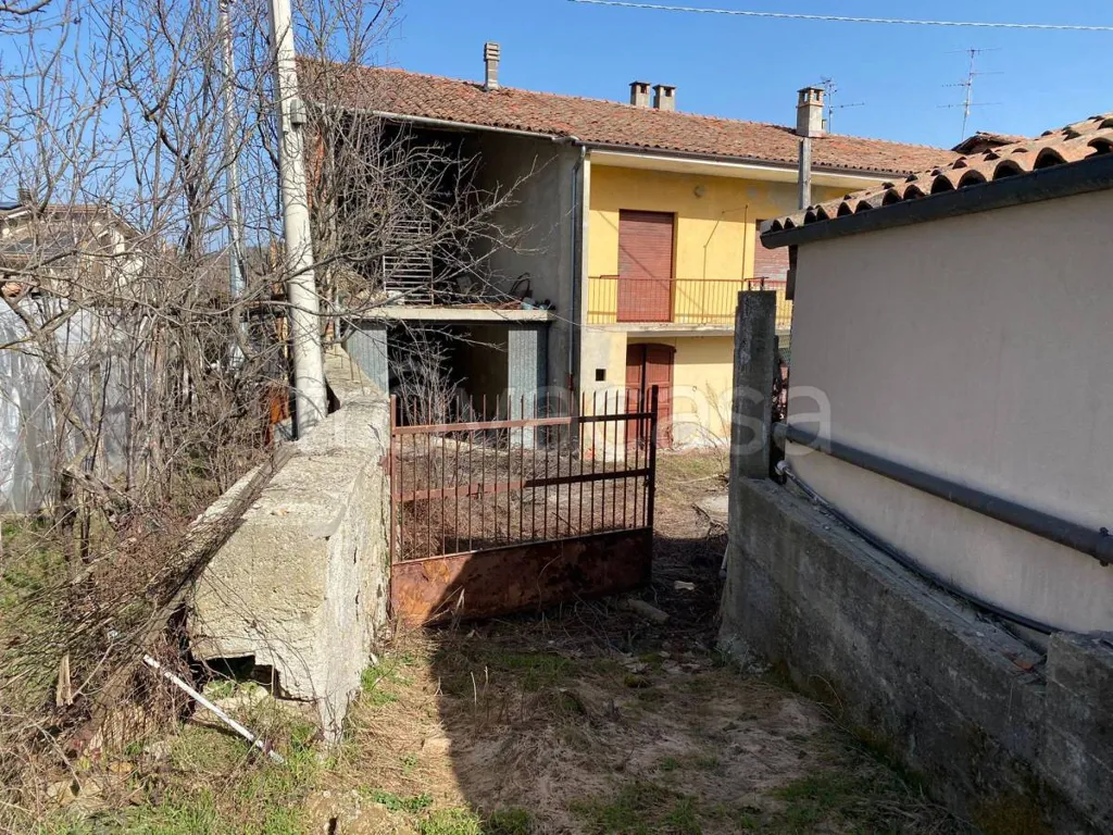 Extérieur - Semi-detached House with Garden in Ceva