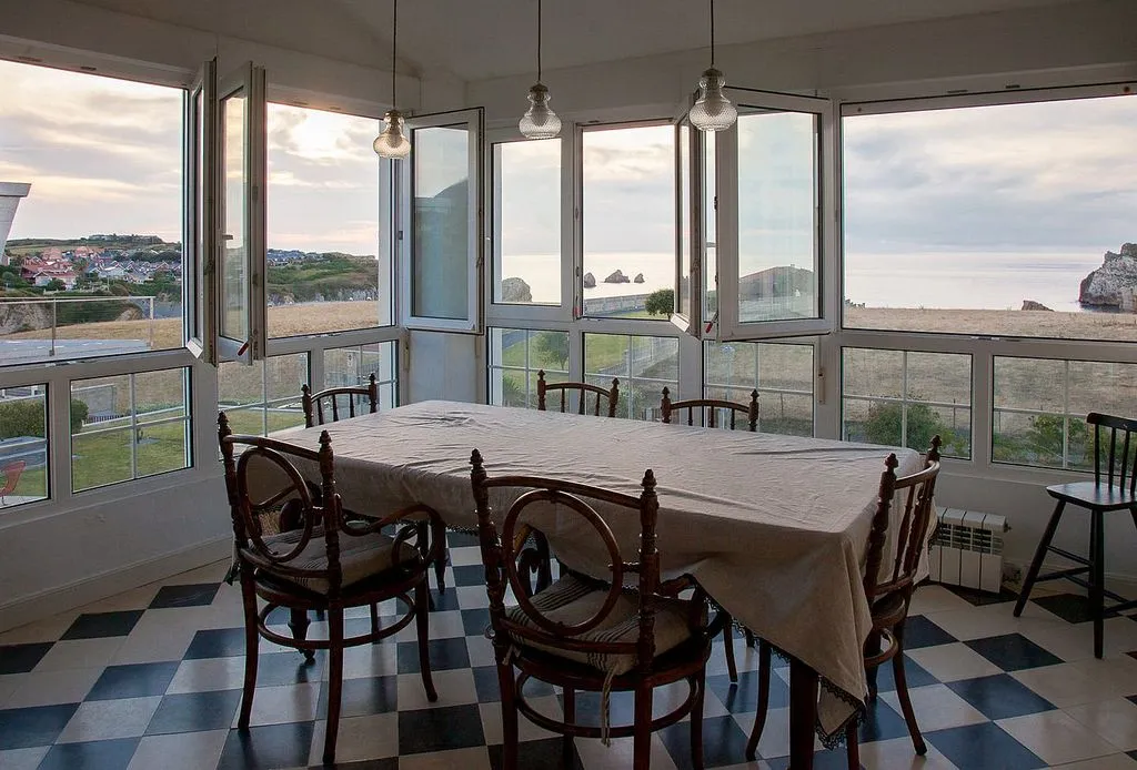 dining_room