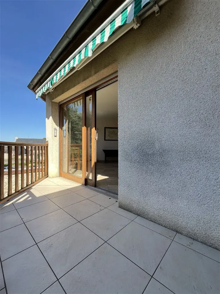 13-room apartment in Decize