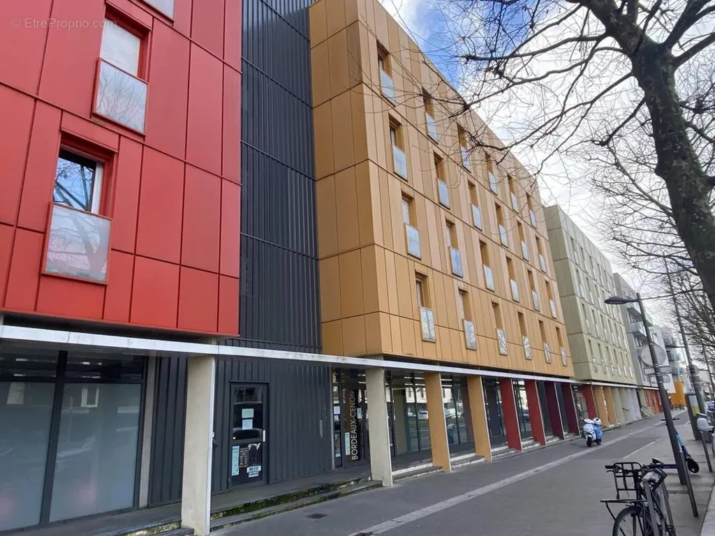 Extérieur - Studio Meublé dans Résidence Étudiante à Cenon