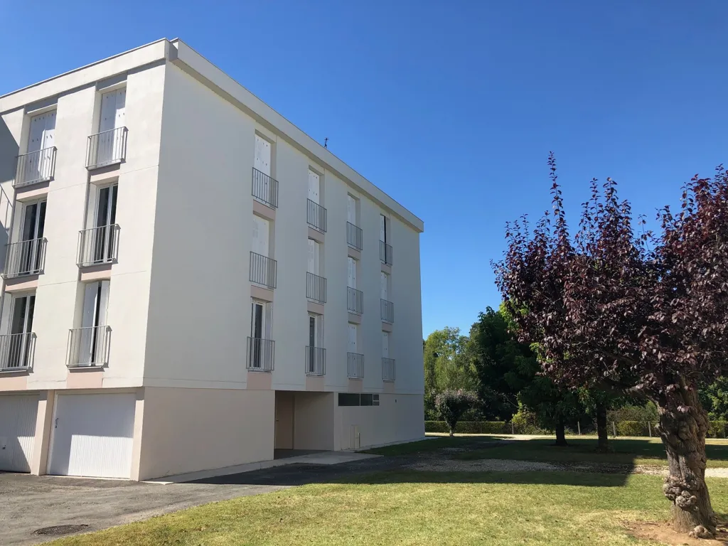 Extérieur - Appartement Meublé avec Balcon à Périgueux