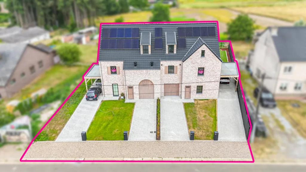 Vue aérienne - Duplex avec terrasse et garage à Heusden