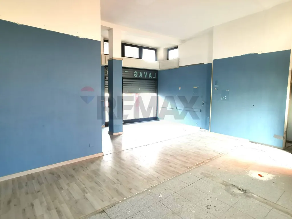 Pièces - Office Space near Autostrada, Busto Arsizio