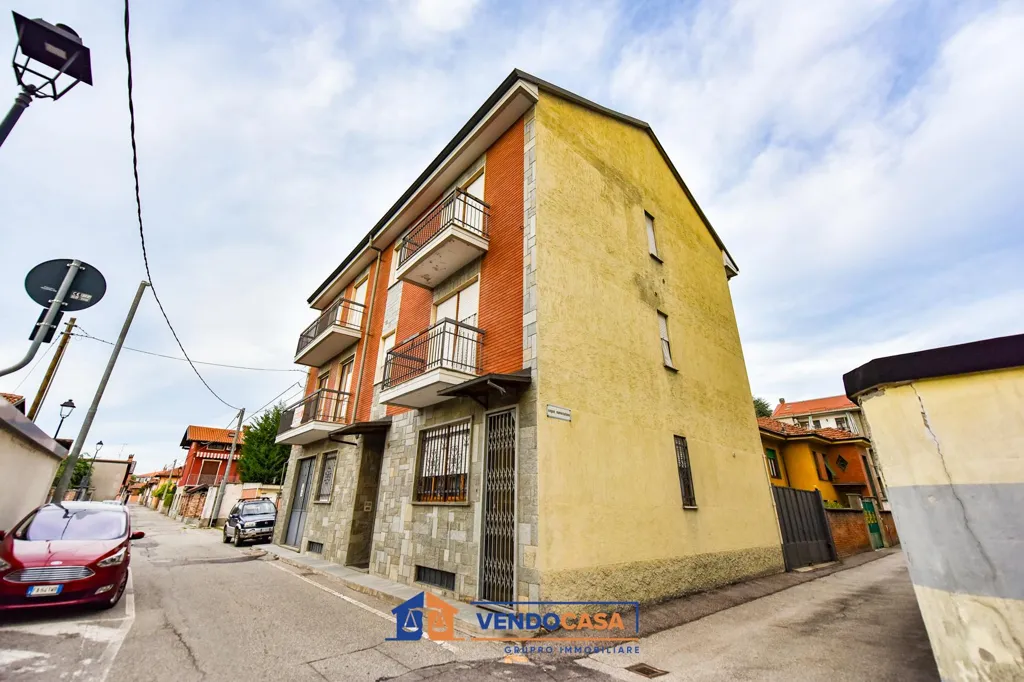 Extérieur - Quadruplex with Balcony in Villastellone