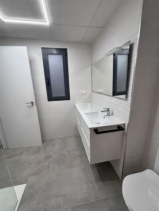 Salles de bain - Duplex with Pool and Sea View in Villajoyosa