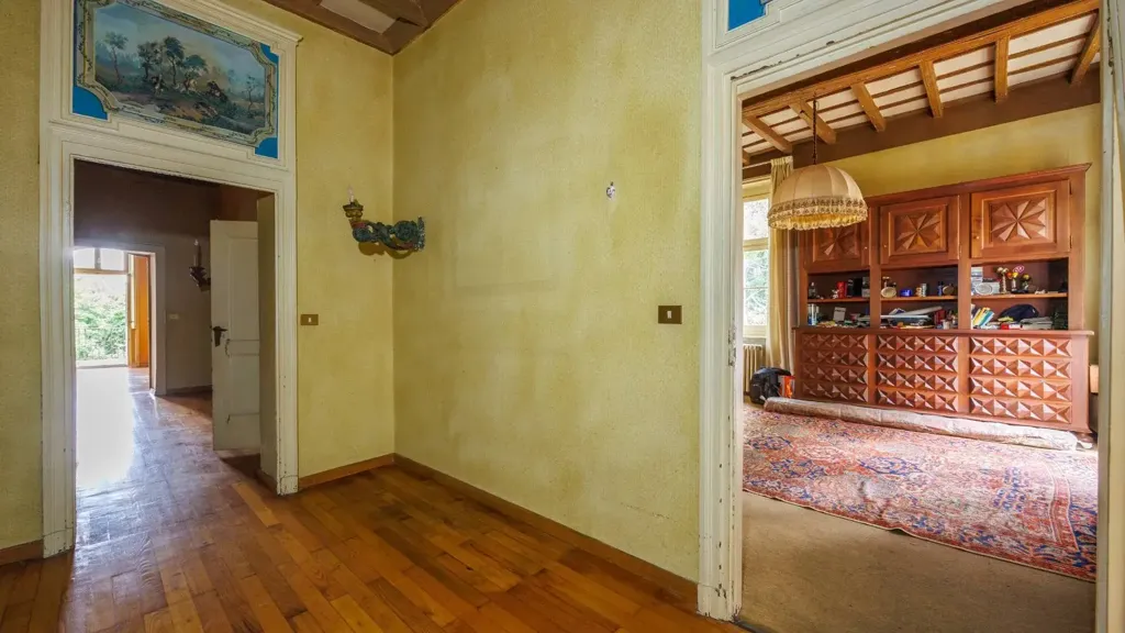 Entrée - Historic Apartment with Panoramic Terrace in Turin
