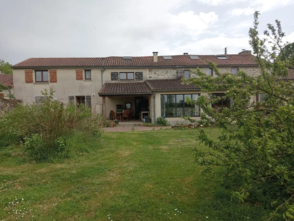 Giardino - Restored Farmhouse with Pool in Isolated Setting