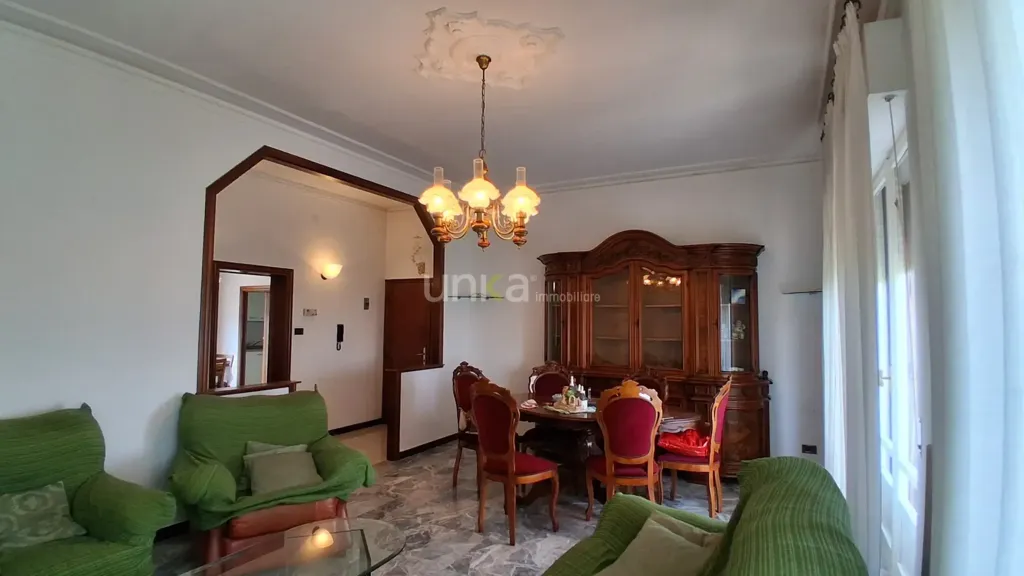 Salle à manger - Apartment with Panoramic Balcony in Jesi