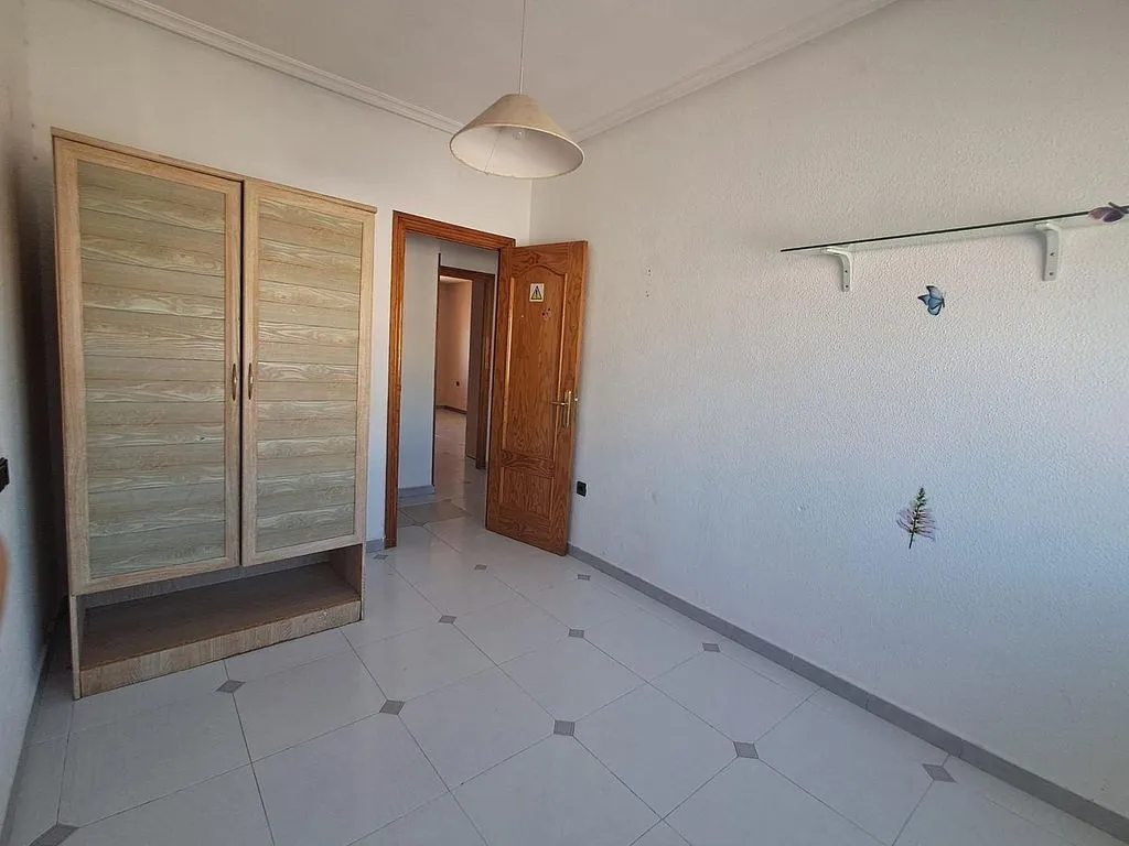 Entrée - 3-Bedroom Flat with Terrace in Puente Tocinos