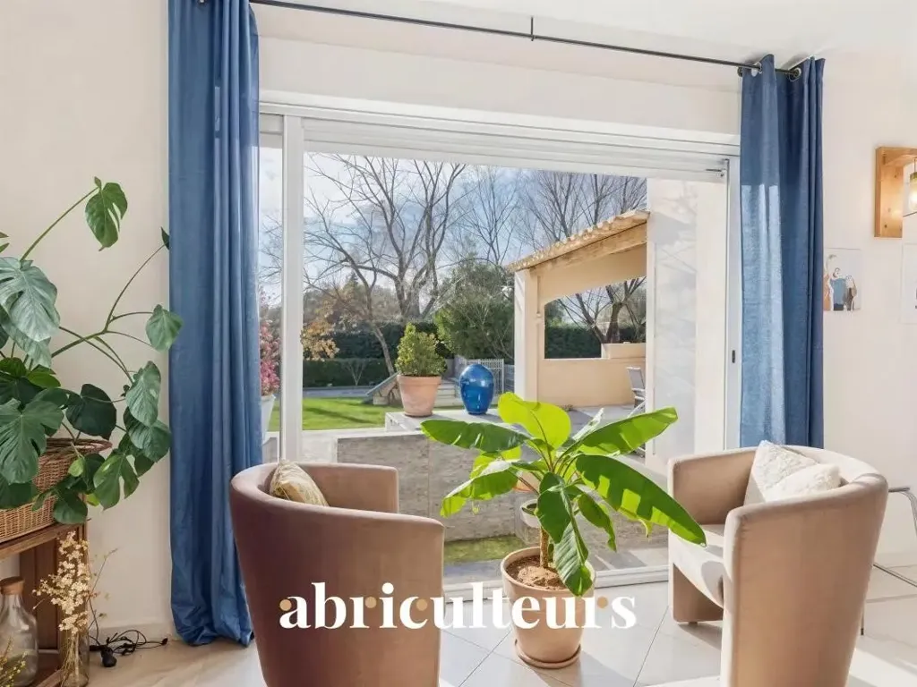 Living Room - Contemporary Villa with Panoramic View in Luberon