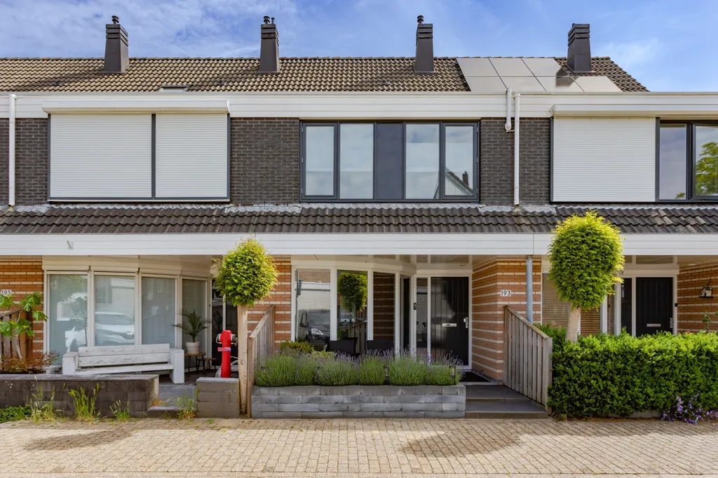 Exterior - Modernised House with Garden in Hoorn