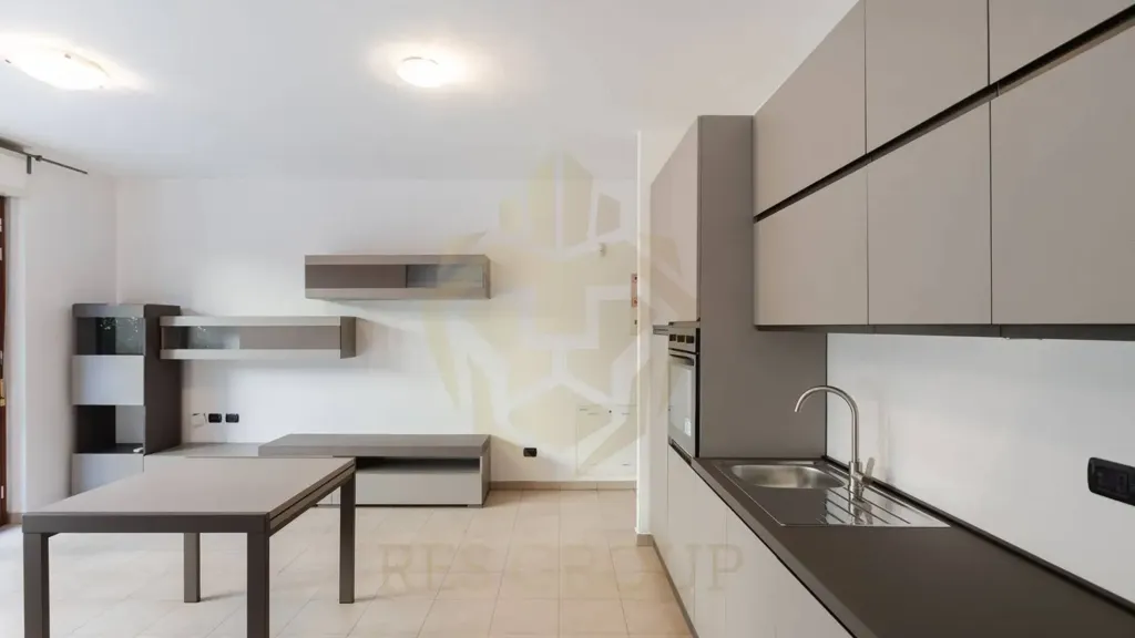 Köök - Modern Flat with Private Garden in Monza
