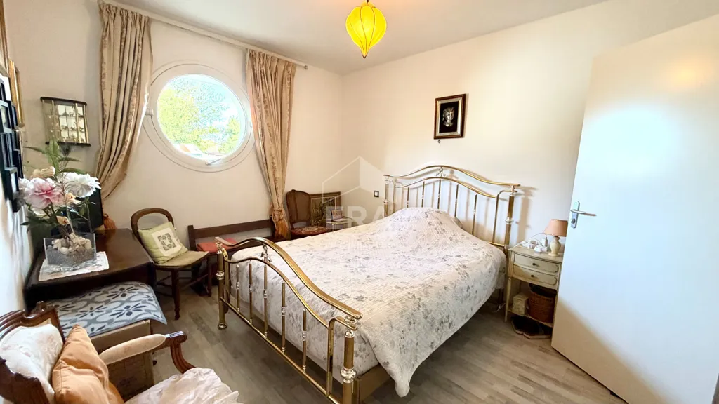 Chambres - Appartement T3 avec Terrasse au Centre-ville de La Teste-de-Buch