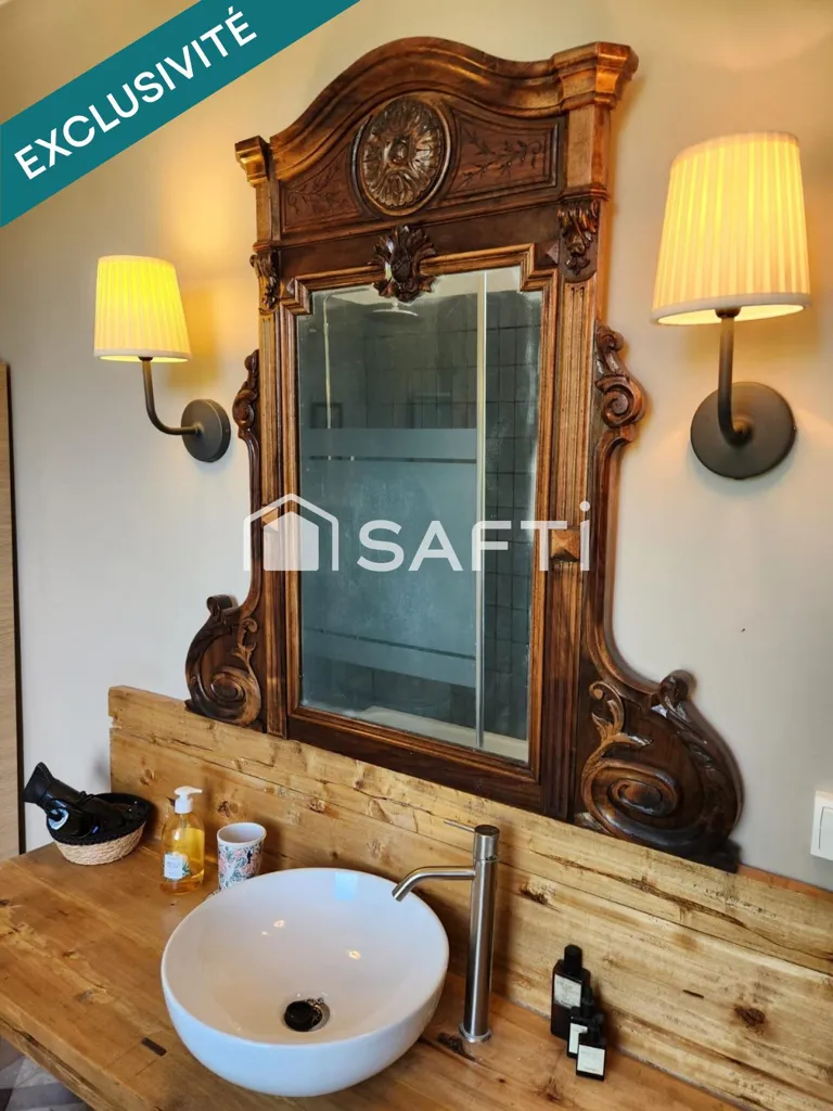 Bathrooms - Character House with Patio in Durban-Corbières
