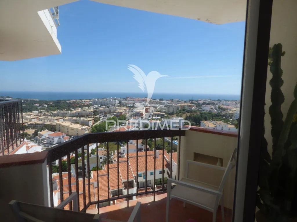 Rõdu - T2 Apartment with Sea View in Montechoro