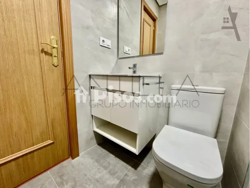 Vannitoad - Studio with Central Madrid Location