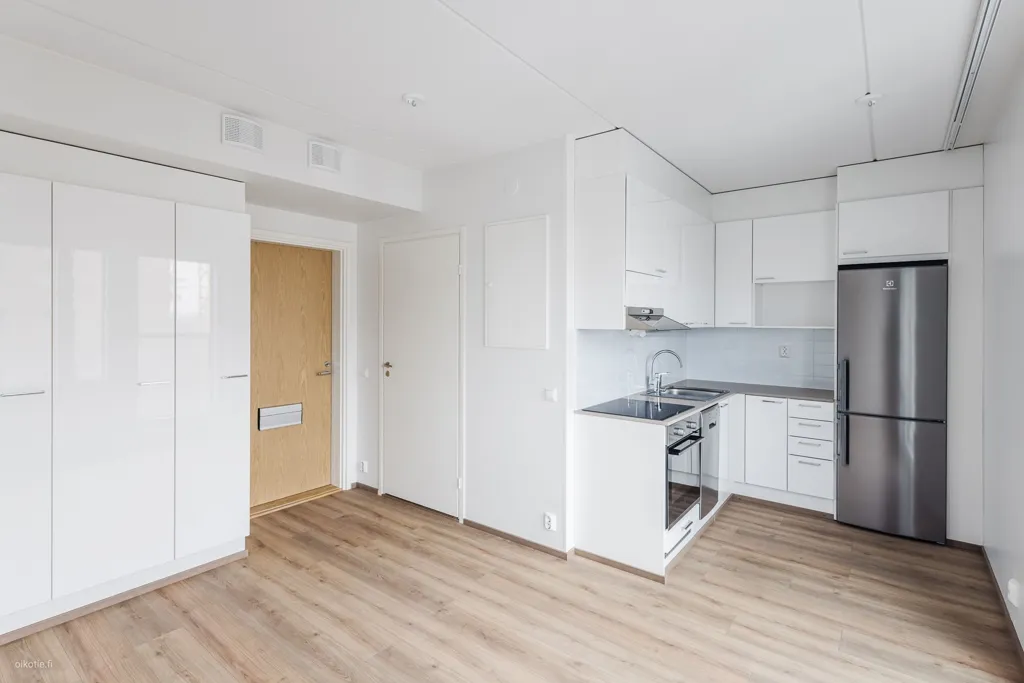 Cuisine - 1-Bedroom Flat with French Balcony in Vantaa