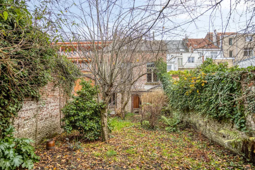 Giardino - Charming Maison de Maître with Workshop in Ukkel