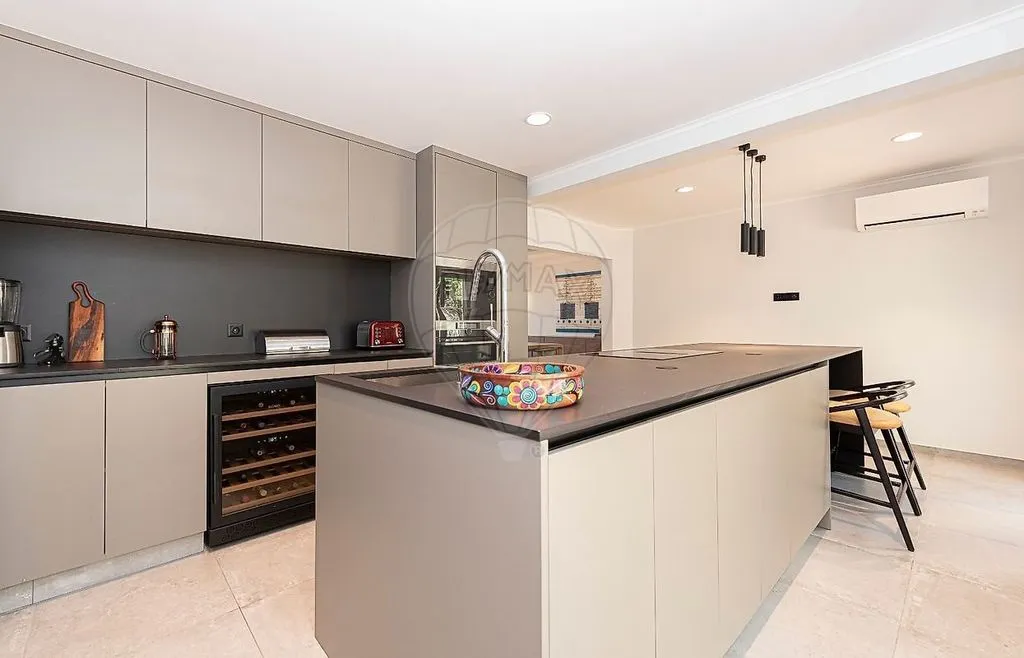 Kitchen - Luxury Villa with Ocean View in Cascais