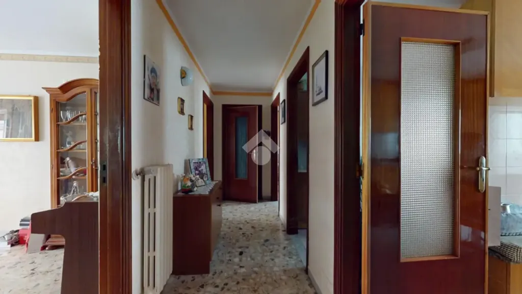 Esik - Spacious Apartment with Balcony in Martina Franca